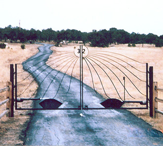 Custom Gate Installation Tijeras